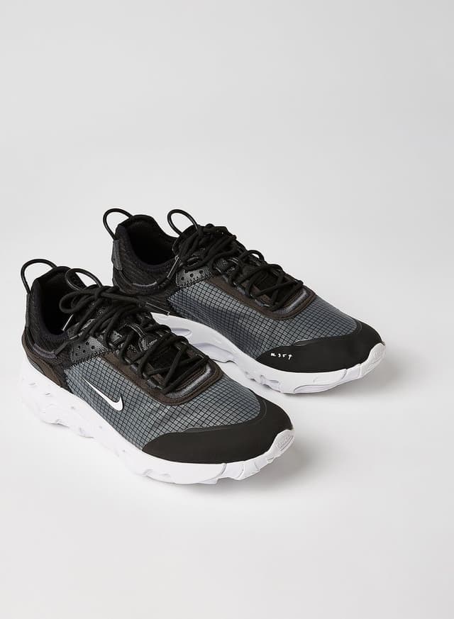 React Live Sneakers Black/White-Dk Smoke Grey